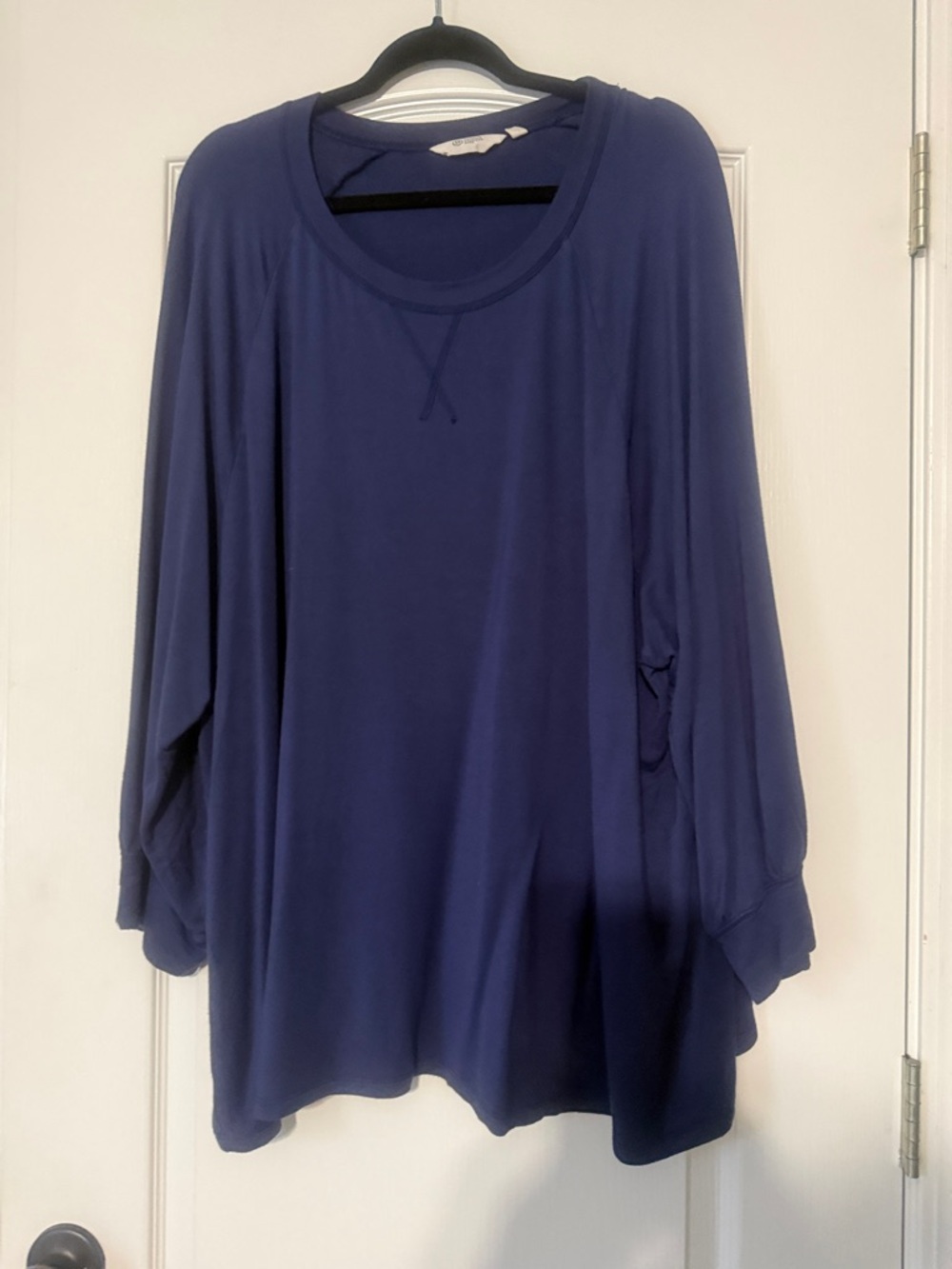 Candace Cameron Bure Women’s Relaxed Long Sleeve Crewneck Top - Navy Size 4X